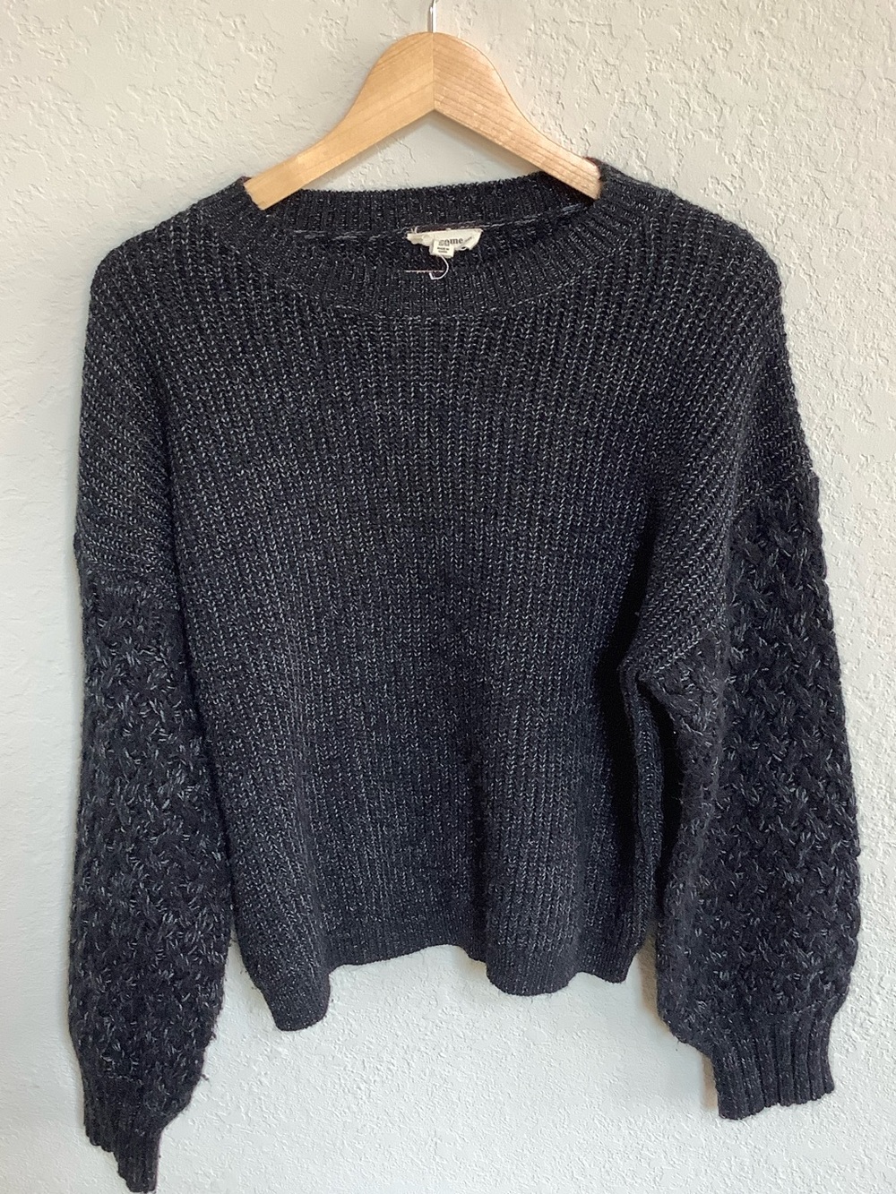 eesome Black Textured Crewneck Sweater